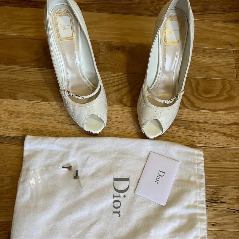 Christian Dior white pumps